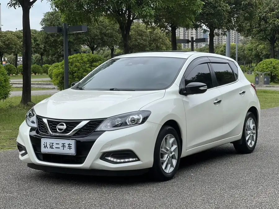 Nissan Tiida 1.6L CVT