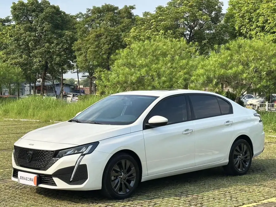 Peugeot 408 1.6T Base