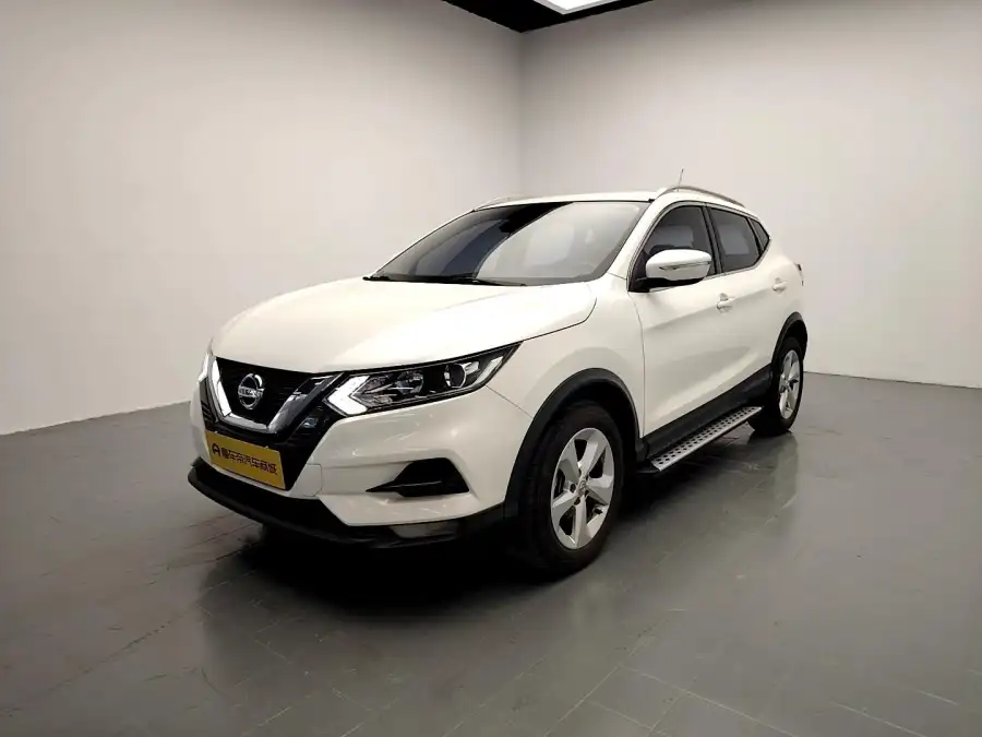 Nissan Qashqai 2.0L XV Smart