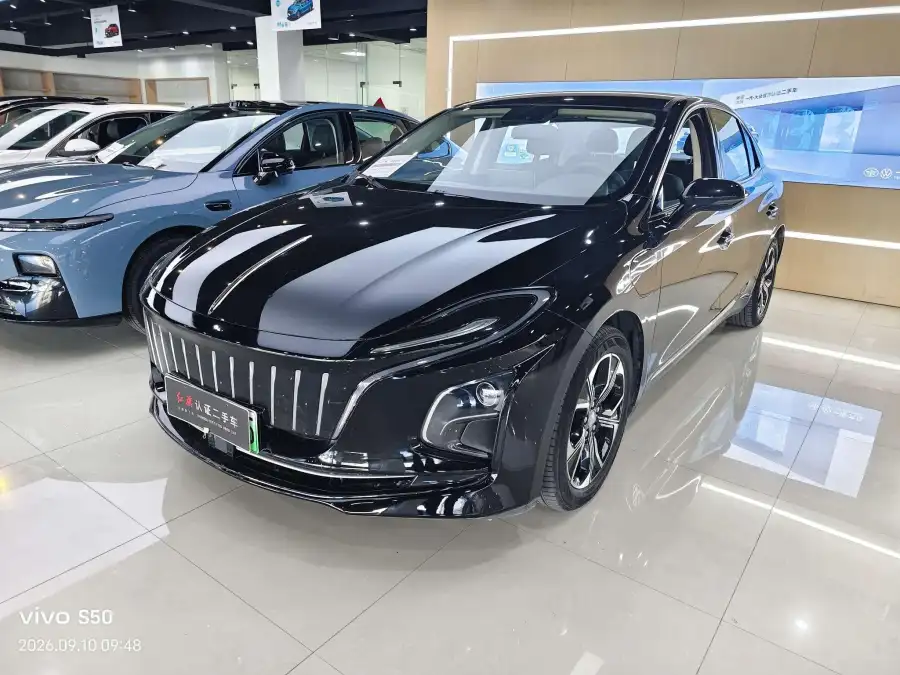 Hongqi E-QM5 431km 5 мест