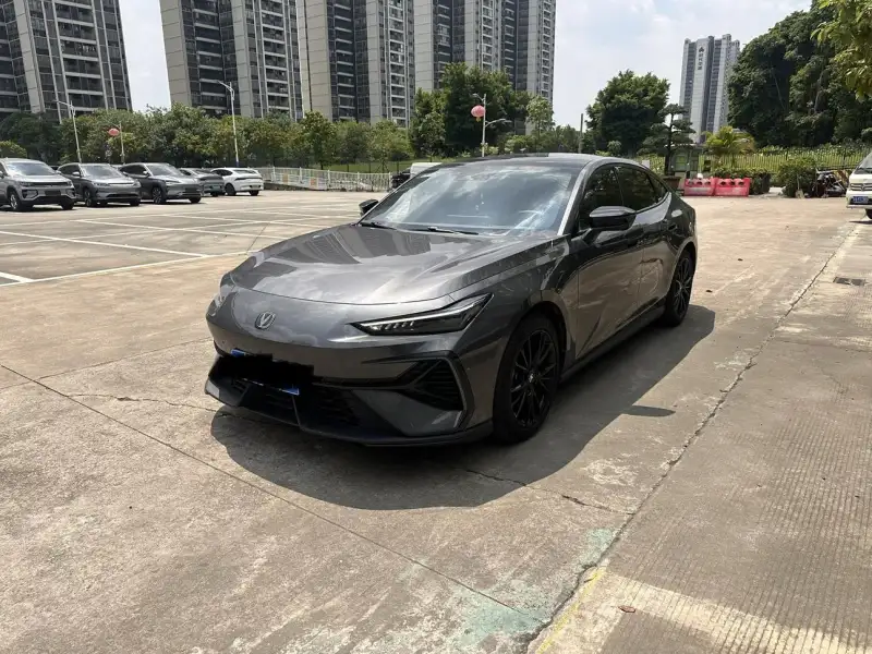 Changan UNI-V 1.5T 500Bar Premium