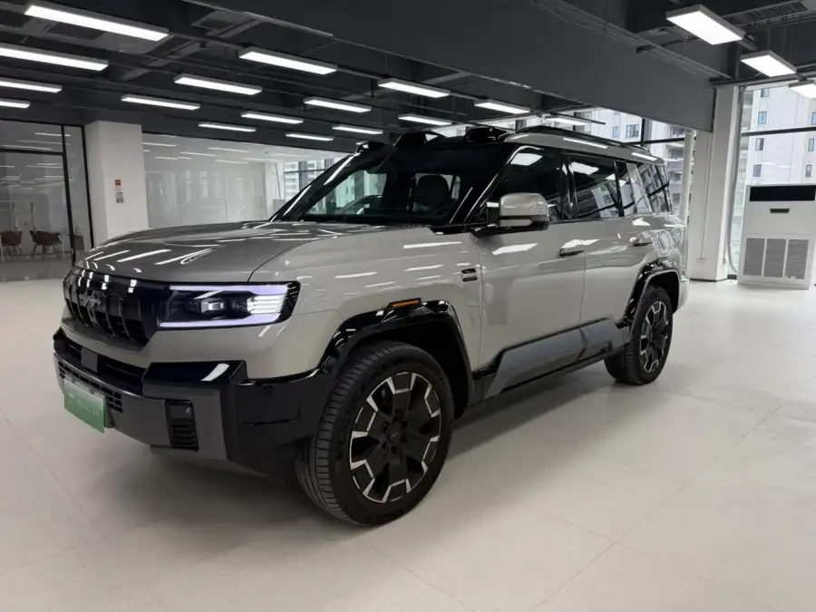 Fangchengbao Bao 8 Flagship 7 мест