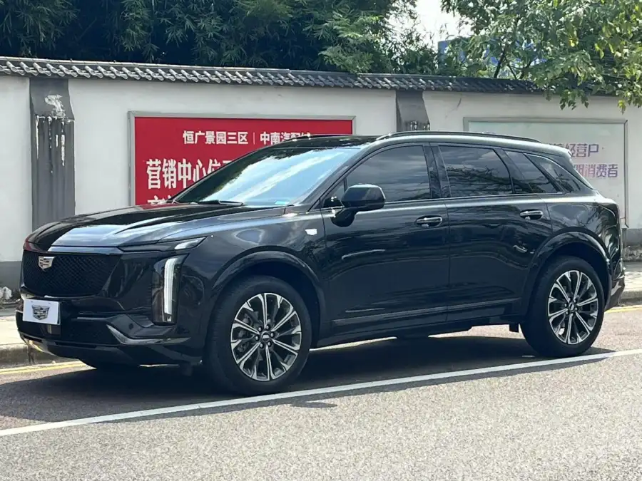 Cadillac XT5 28T 4WD Luxury