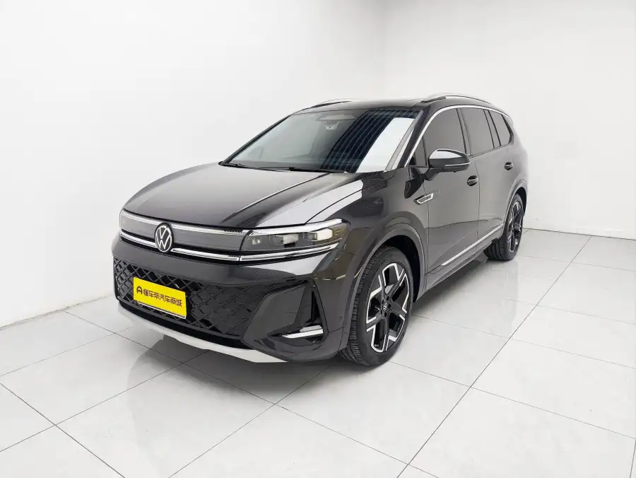 Volkswagen Talagon 450TSI 4WD Flagship 6 мест