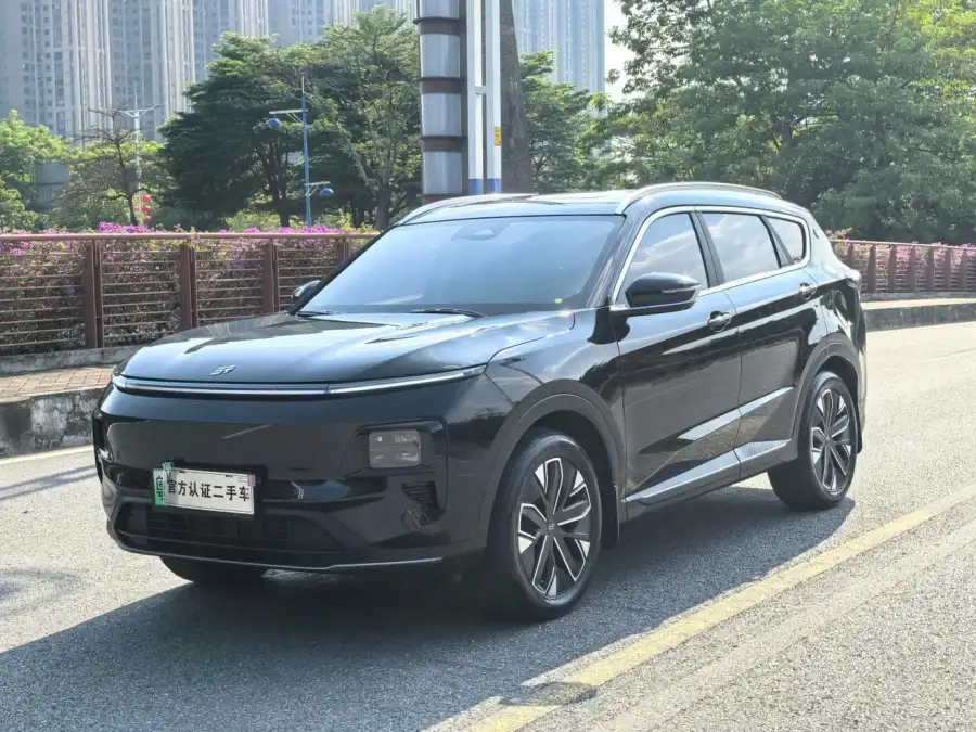 Jetour Shanhai L7 1.5TD DHT MAX+