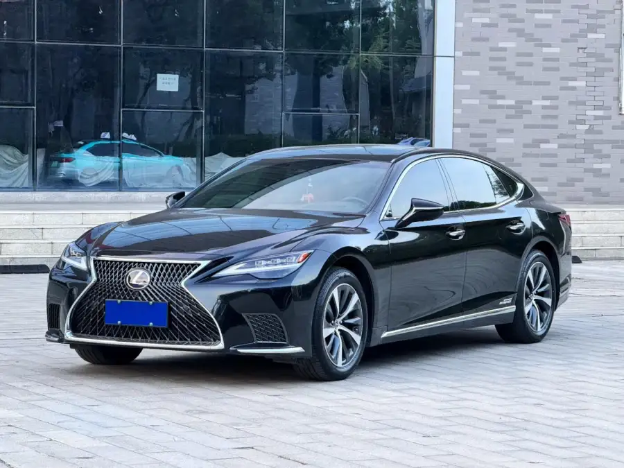 Lexus LS 500h