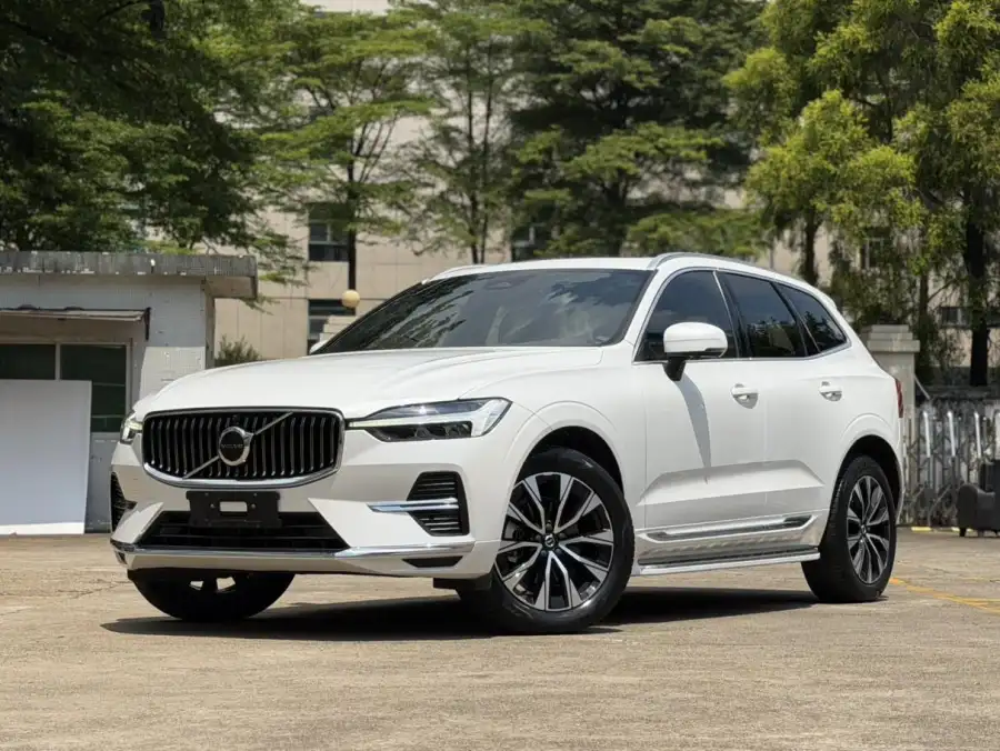 Volvo XC60 B5 4WD Luxury