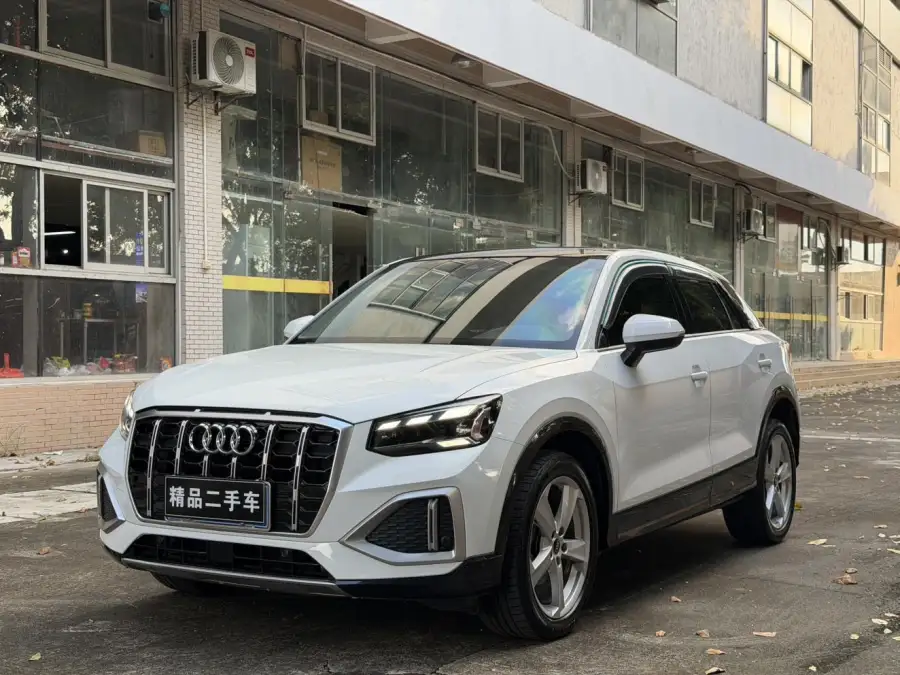 Audi Q2L 35 TFSI