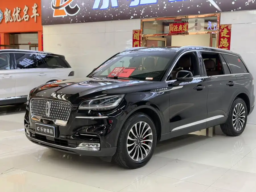 Lincoln Aviator 3.0T V6 4WD