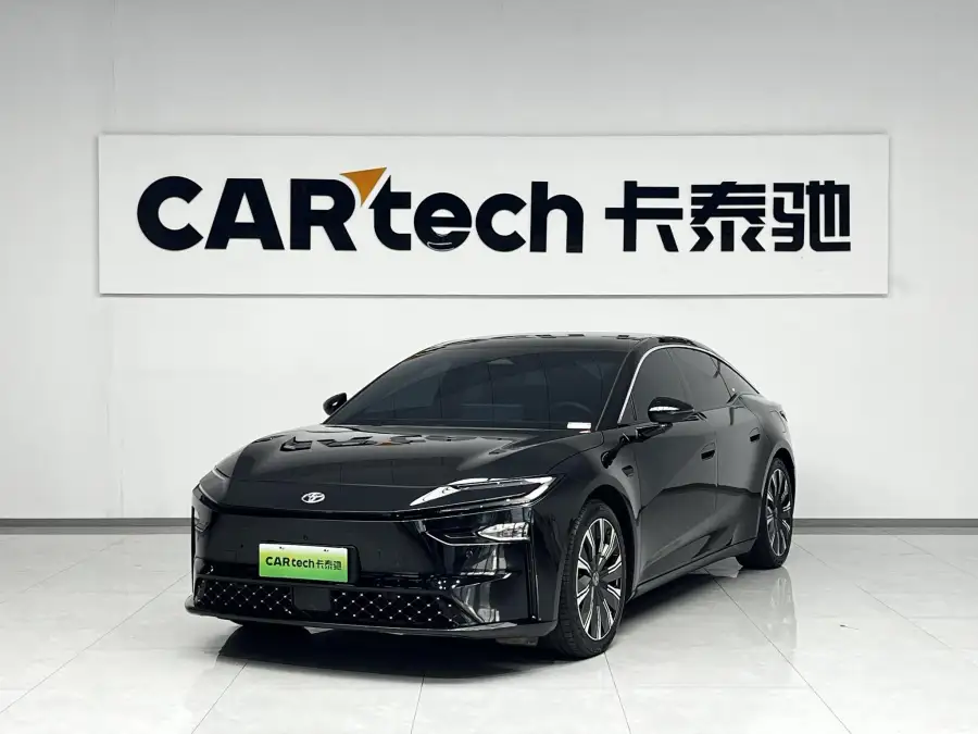 Toyota bZ 7 700 Max