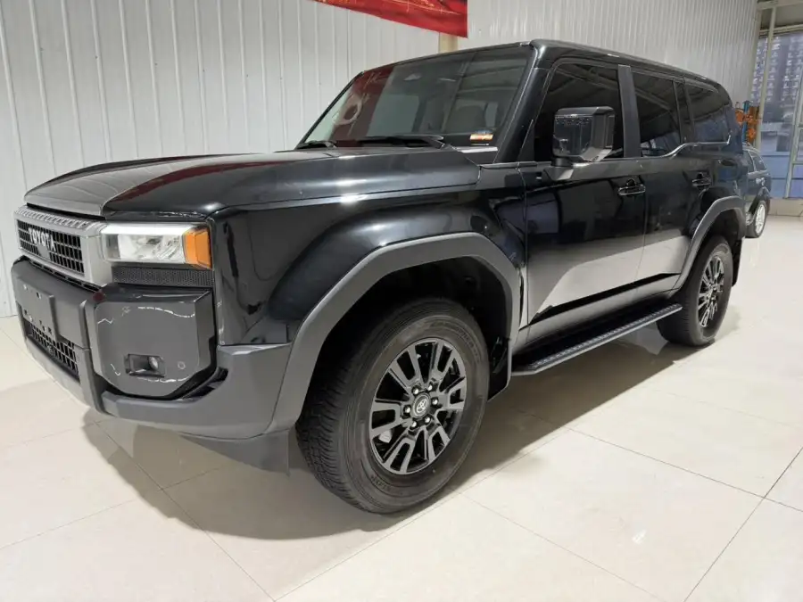 Toyota Prado 2.4T TX 5 мест