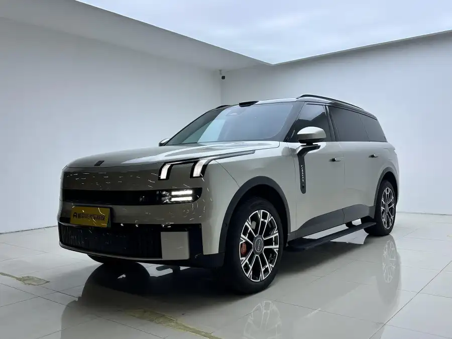 Lynk & Co 900 1.5T Ultra 6 мест