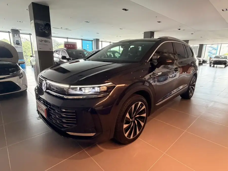Volkswagen Talagon 450TSI 4WD Supreme 6 мест