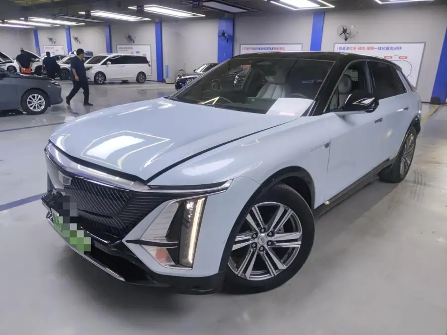 Cadillac IQ Lyriq RWD Long Range Premium