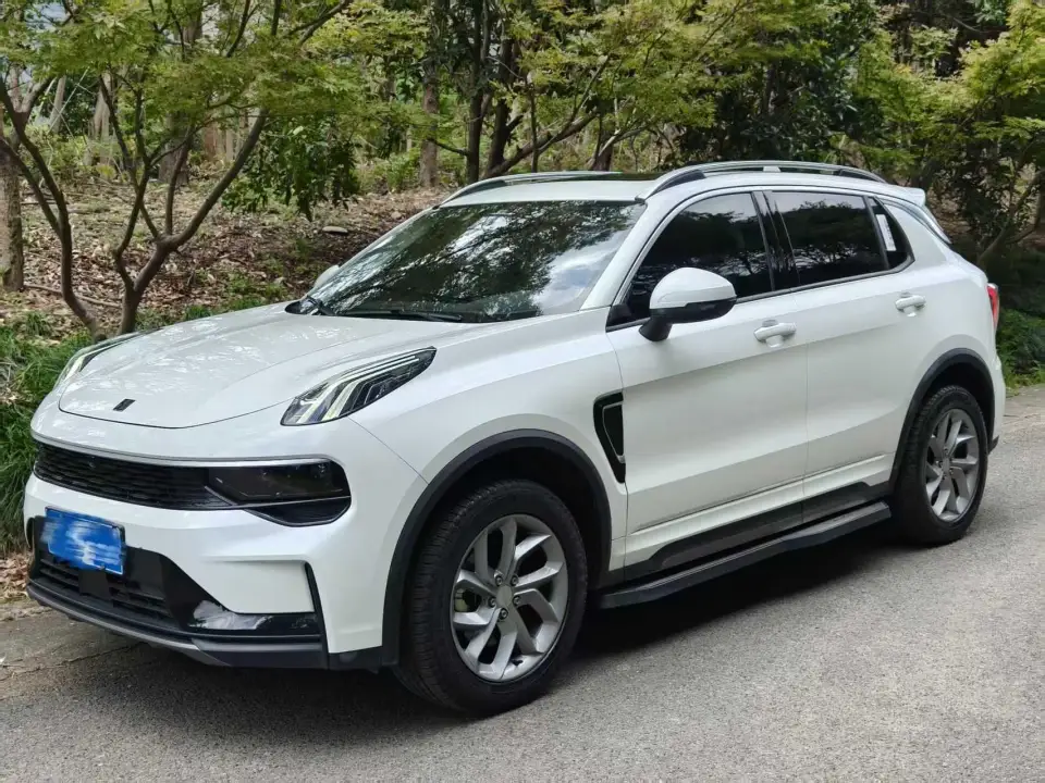 Lynk & Co 01 2.0TD 2WD