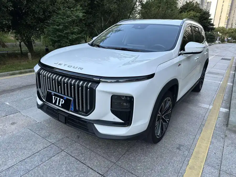 Jetour X90 PRO 2.0TD DCT Luxury