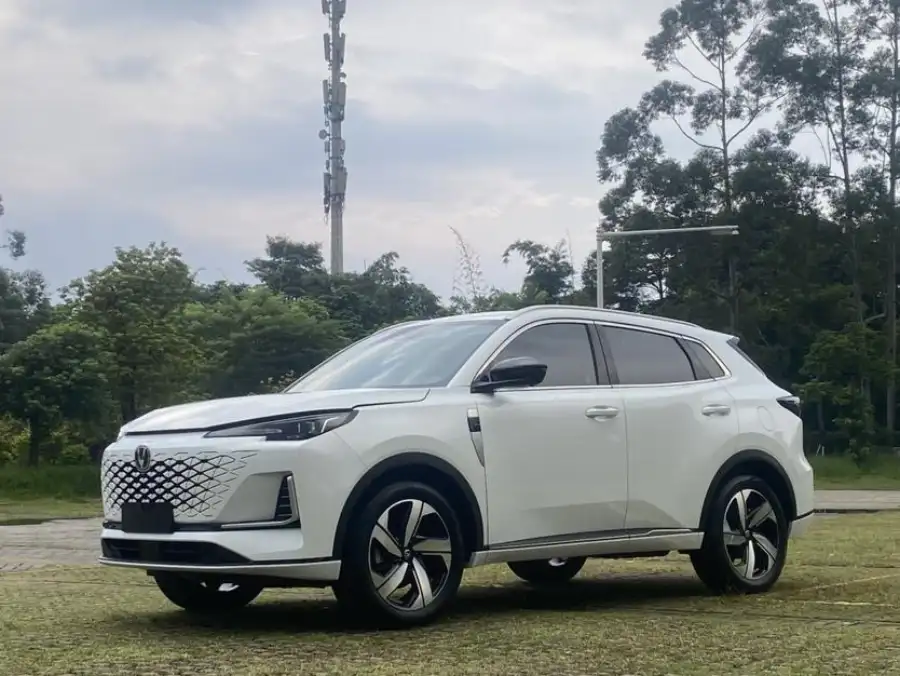 Changan CS55 PLUS 1.5T DCT Premium