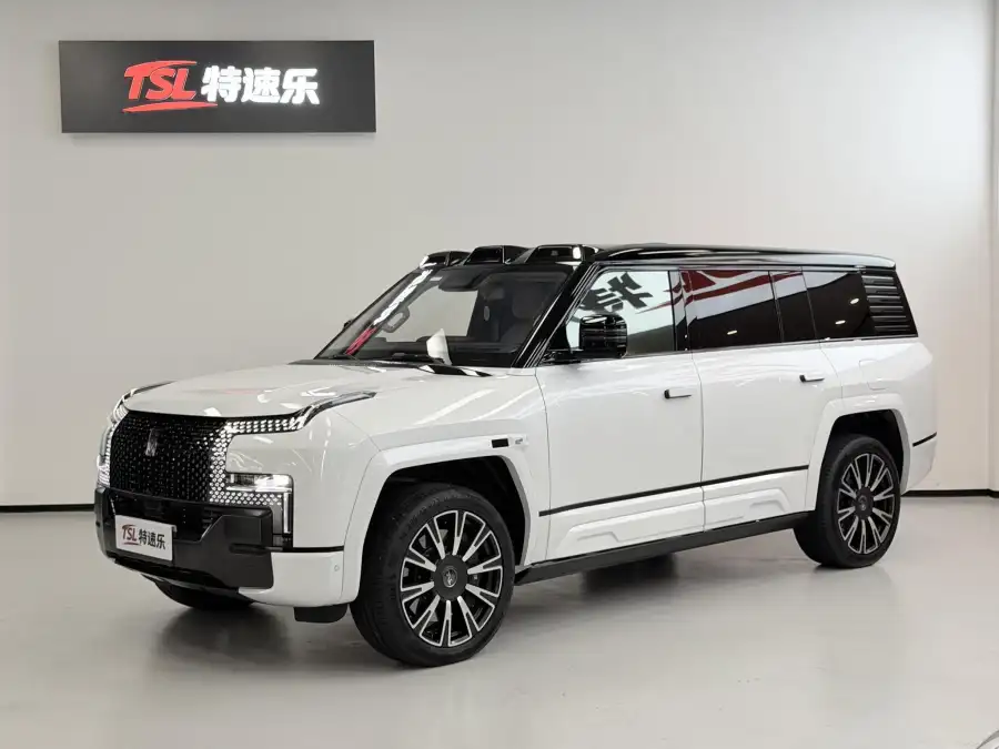 Yangwang U8L