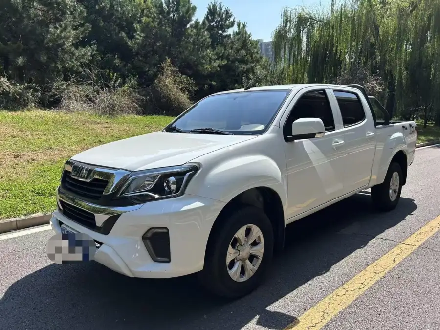 Isuzu RE-MAX 2.5T 4WD