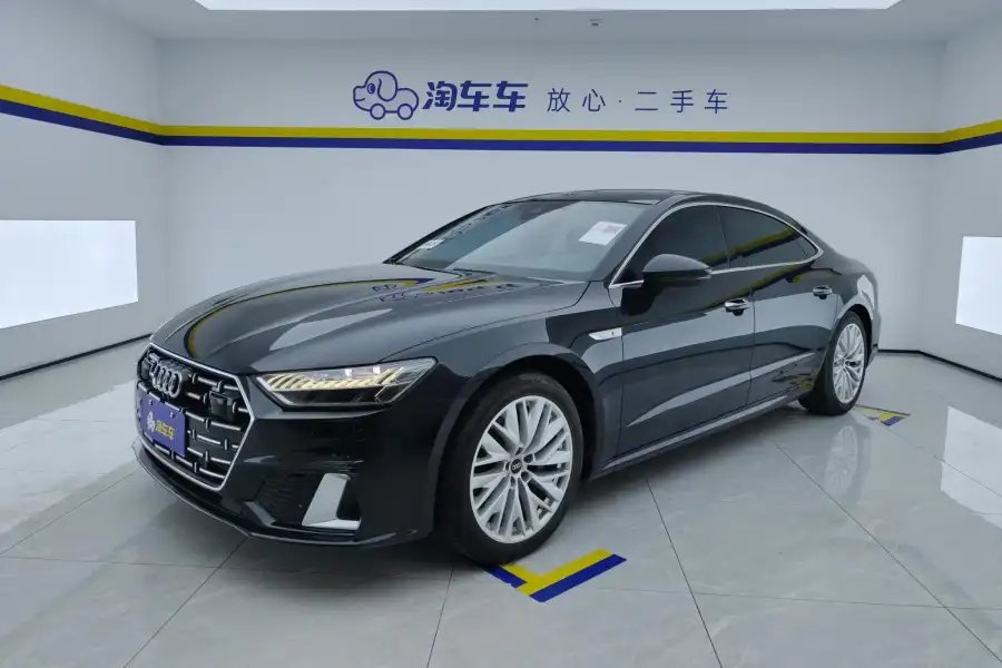 Audi A7L 45 TFSI S-line
