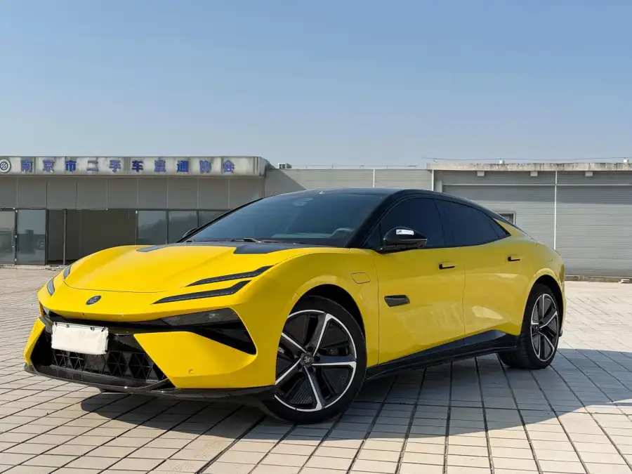 Lotus Emeya Emeya S+