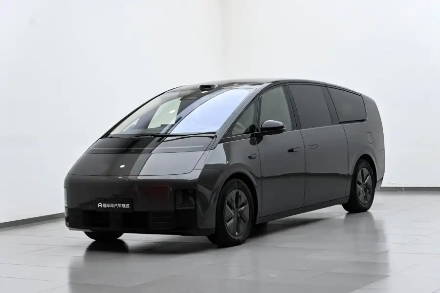 Li Auto MEGA Home