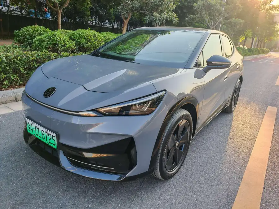 Volkswagen ID. UNYX 06 Ultra