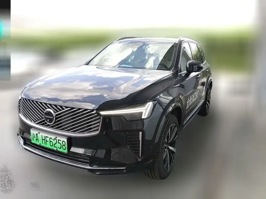 Volvo XC90 PHEV E T8 Long Range Luxury 7 мест