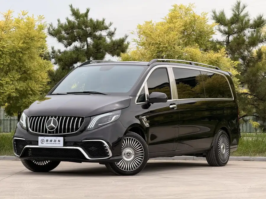 Mercedes-Benz Vito 2.0T Elite 7 мест