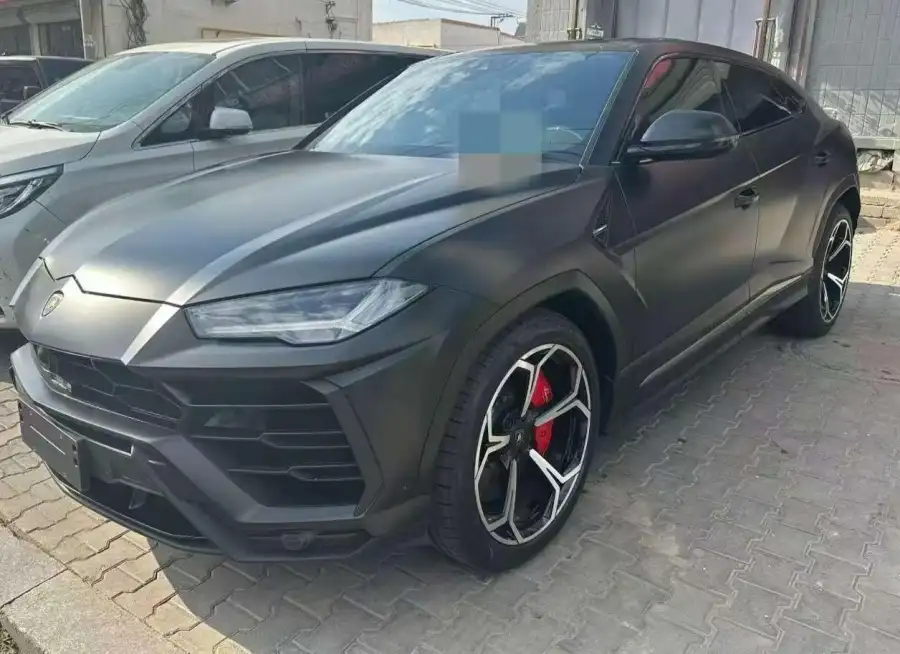 Lamborghini Urus 4.0T V8