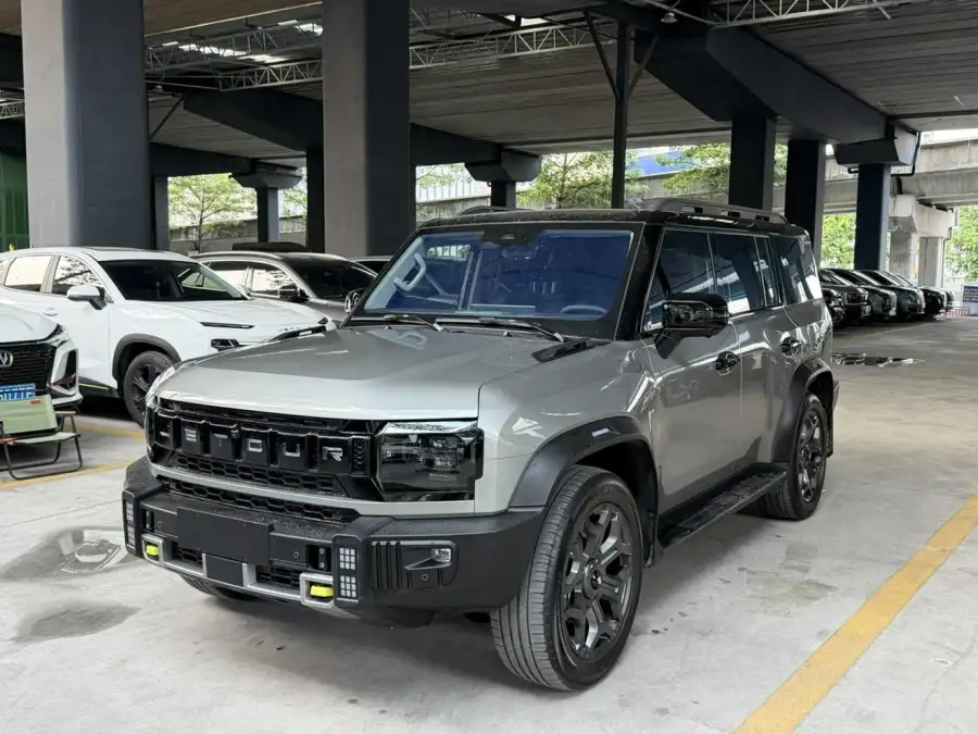 Jetour Traveller C-DM 1.5TD DHT 206km XWD 7 мест