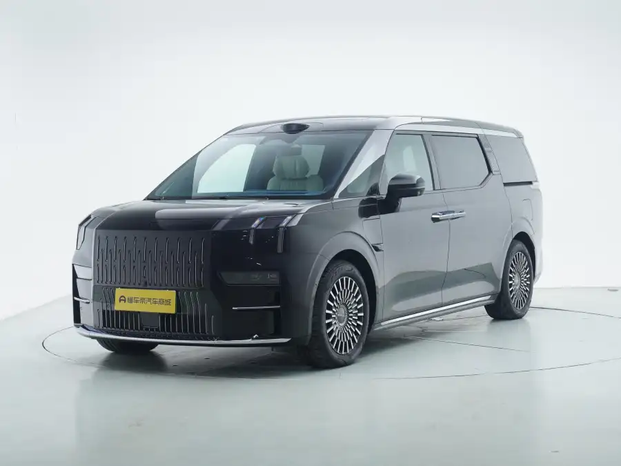 Zeekr 009 6 мест 4WD 108kWh