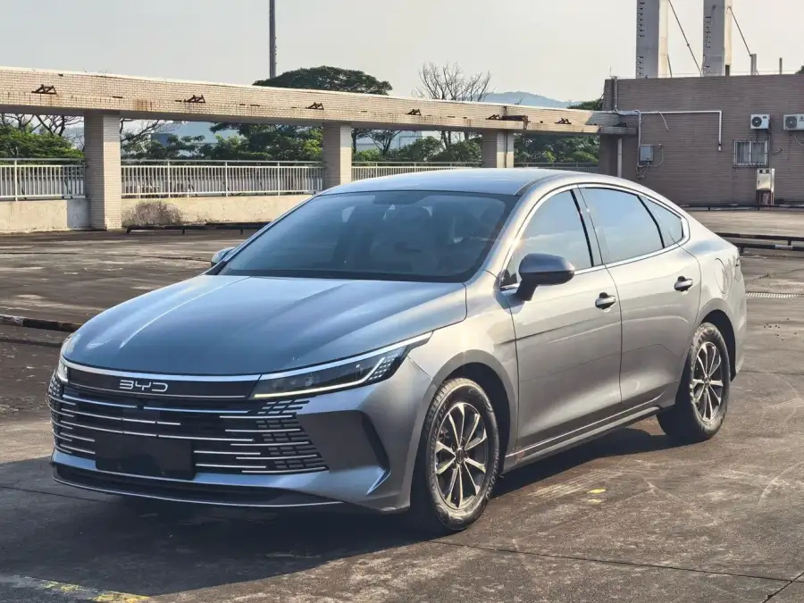 BYD Destroyer 05 DM-i 55KM Luxury