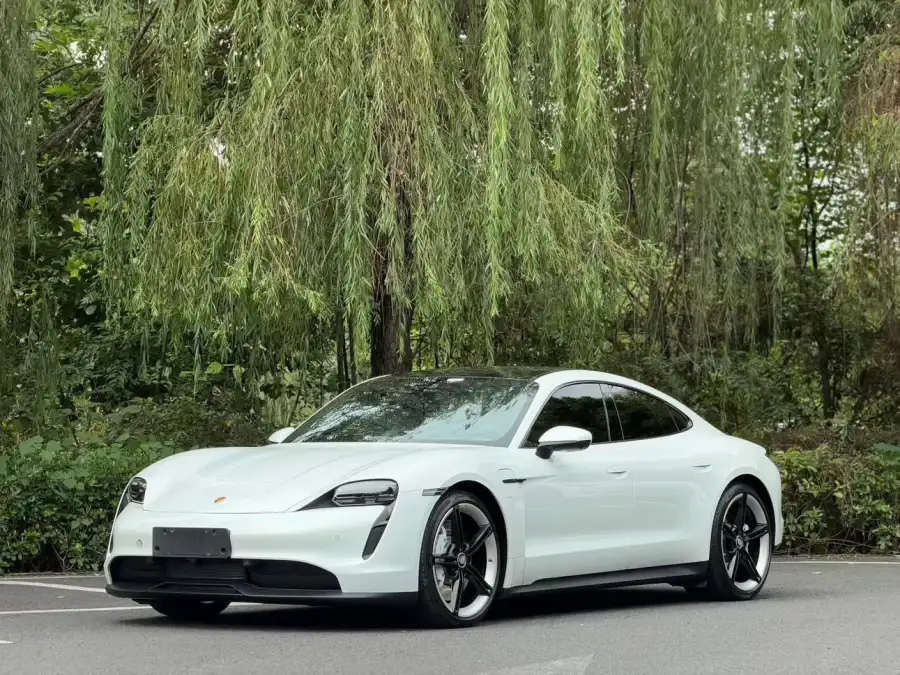 Porsche Taycan Taycan