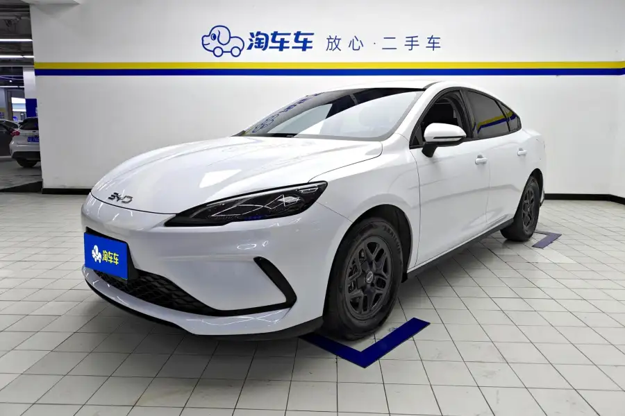 BYD Seal 05DM DM-i 55KM Luxury