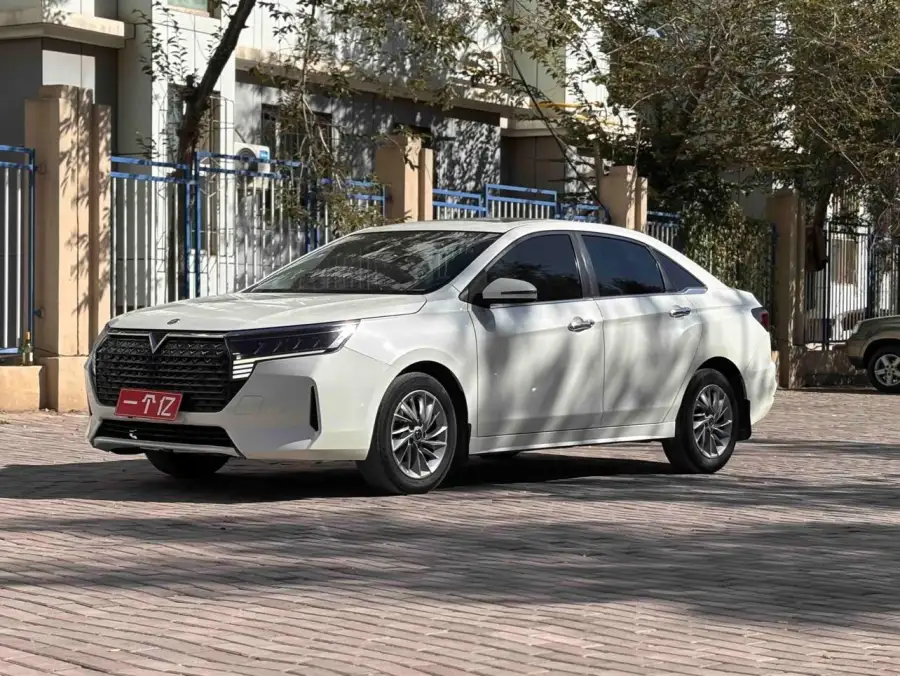 Venucia D60 PLUS 1.6L XE CVT