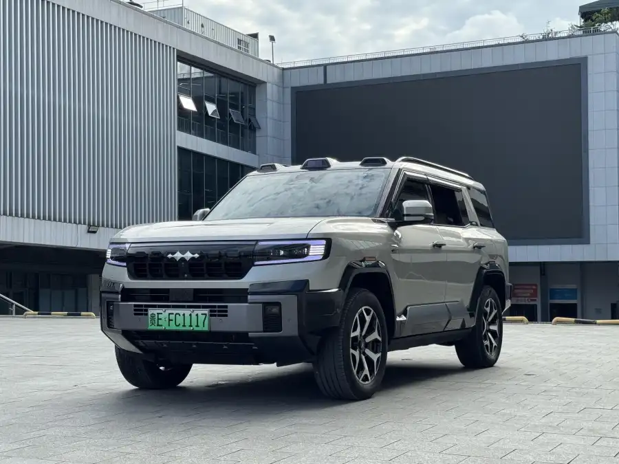 Fangchengbao Bao 8 Flagship 7 мест