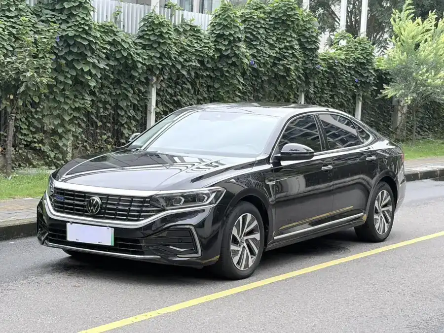 Volkswagen Passat PHEV 430PHEV Luxury