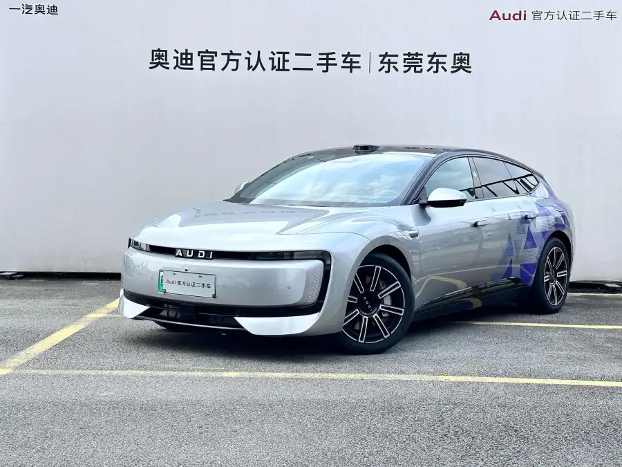 AUDI E5 Sportback Pioneer quattro