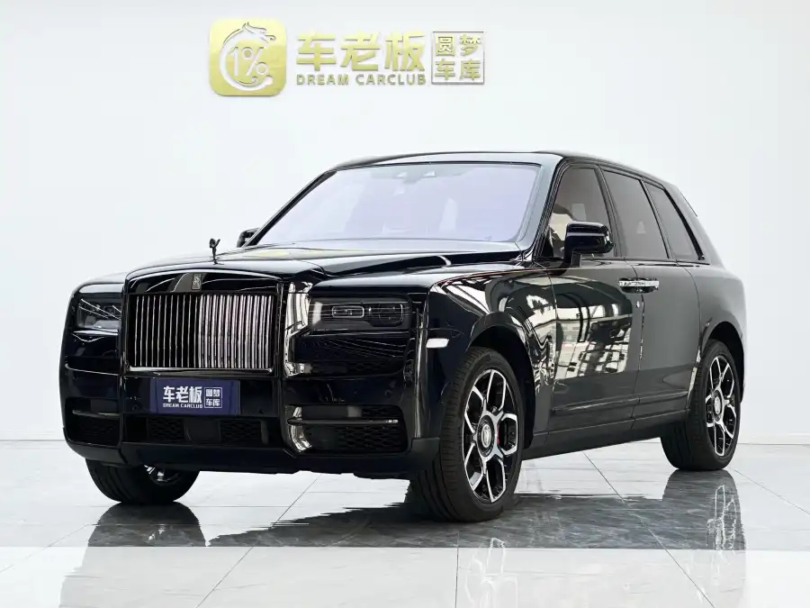 Rolls-Royce Cullinan 4 места