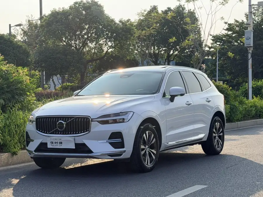 Volvo XC60 B5 4WD Luxury