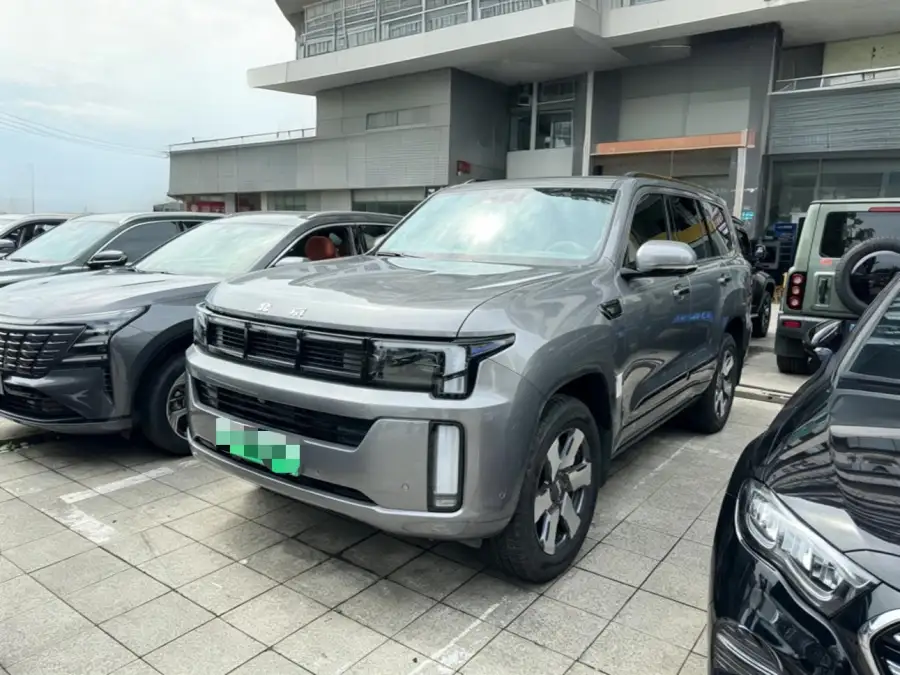 BAIC BJ BJ60 EREV 7 мест