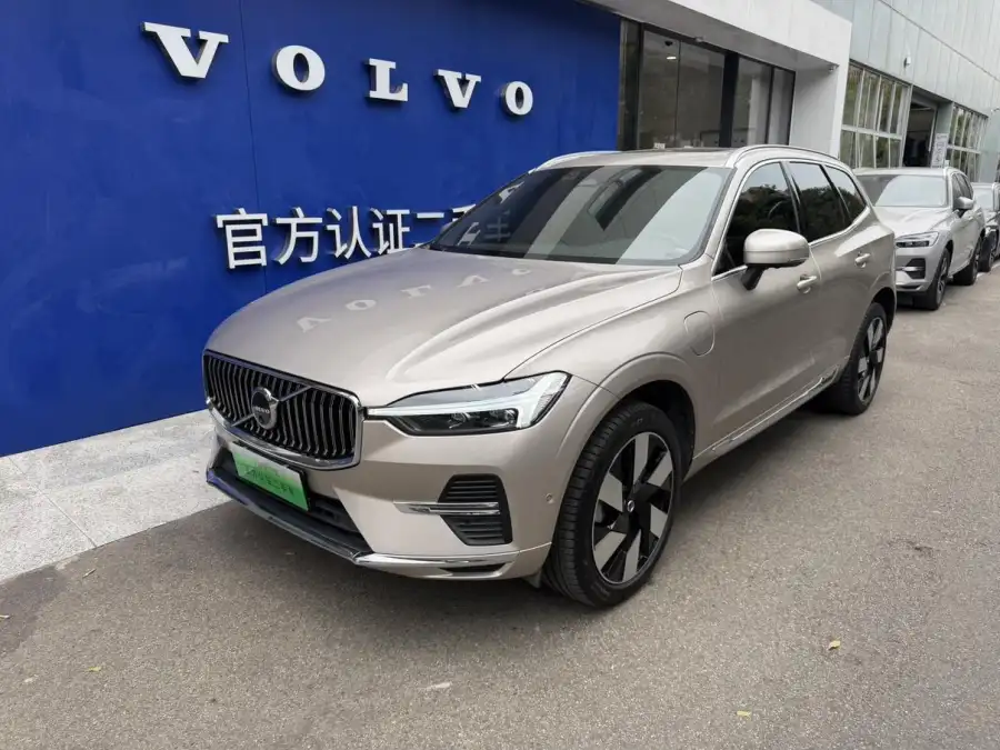 Volvo XC60 PHEV T8 4WD Long Range Luxury