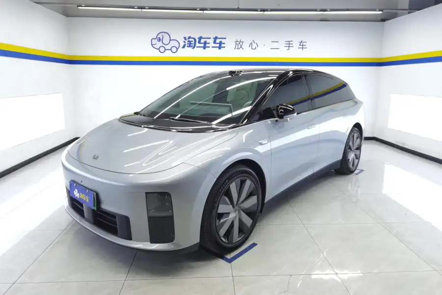 Li Auto i6 4WD Standard