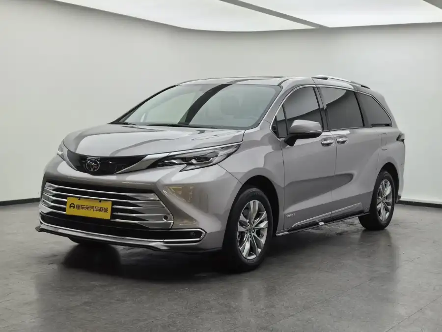 Toyota Sienna 2.5L