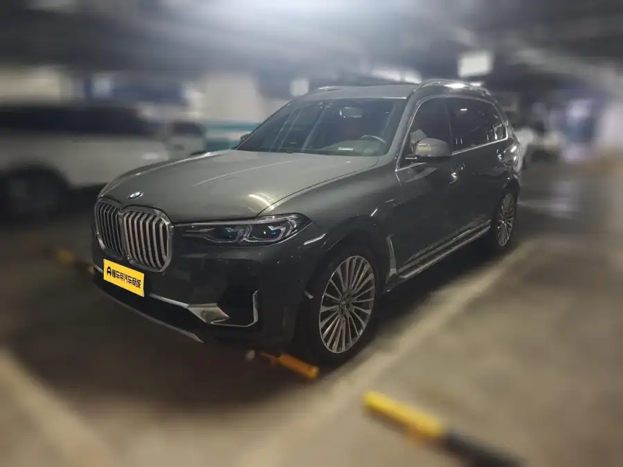 BMW X7 xDrive40i