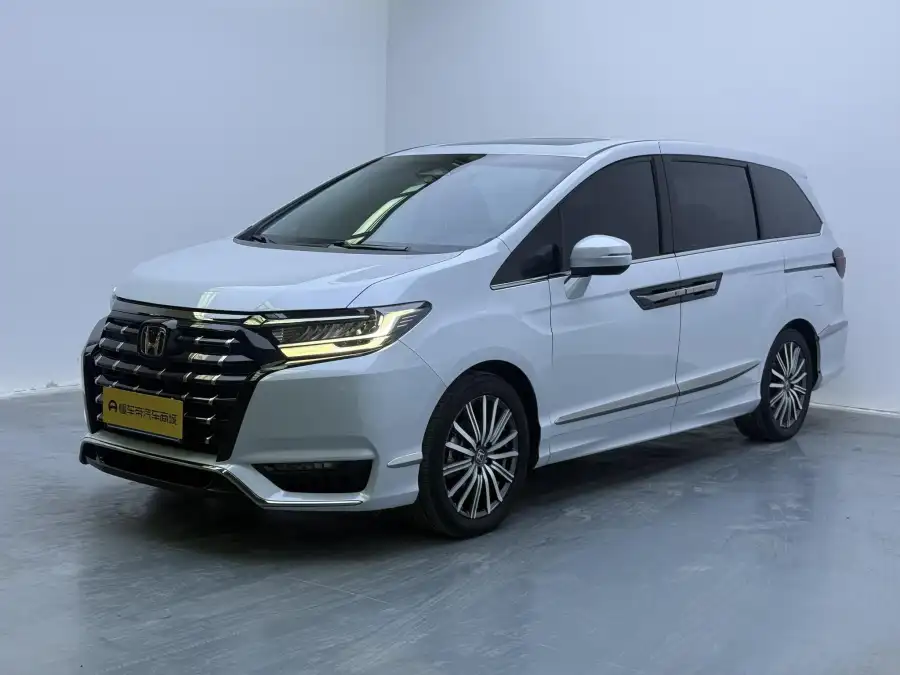 Honda Elysion 2.0L e:HEV Luxury