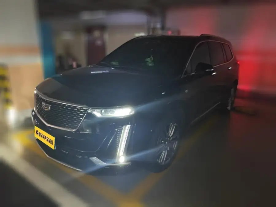Cadillac XT6 2.0T 6 мест 2WD Luxury