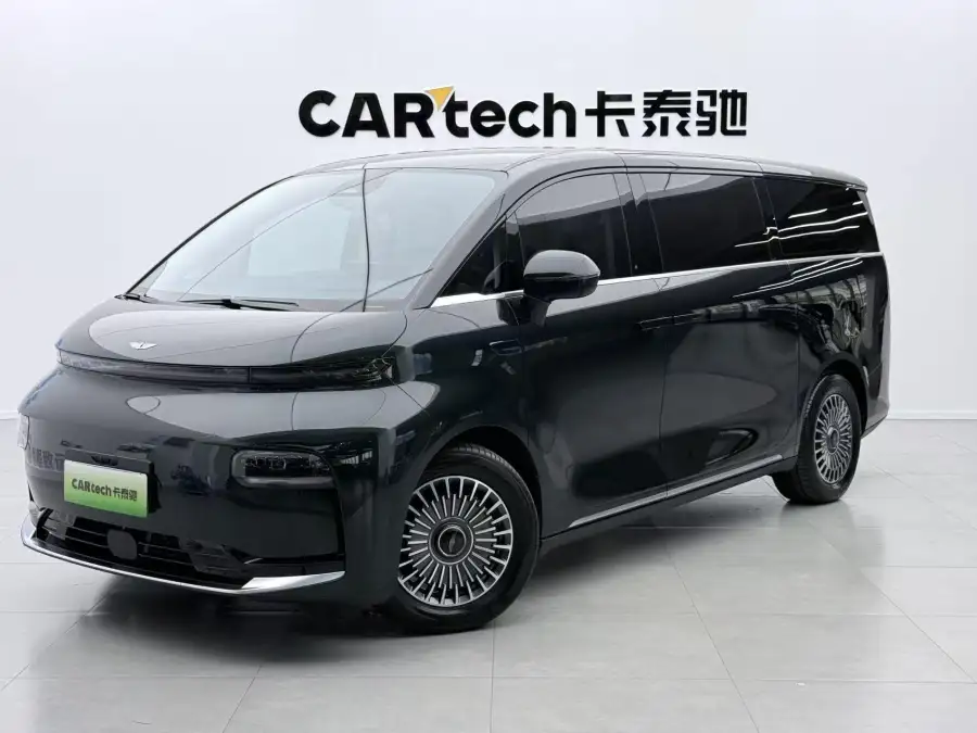 Geely Galaxy LEVC L380 650km 4WD Flagship