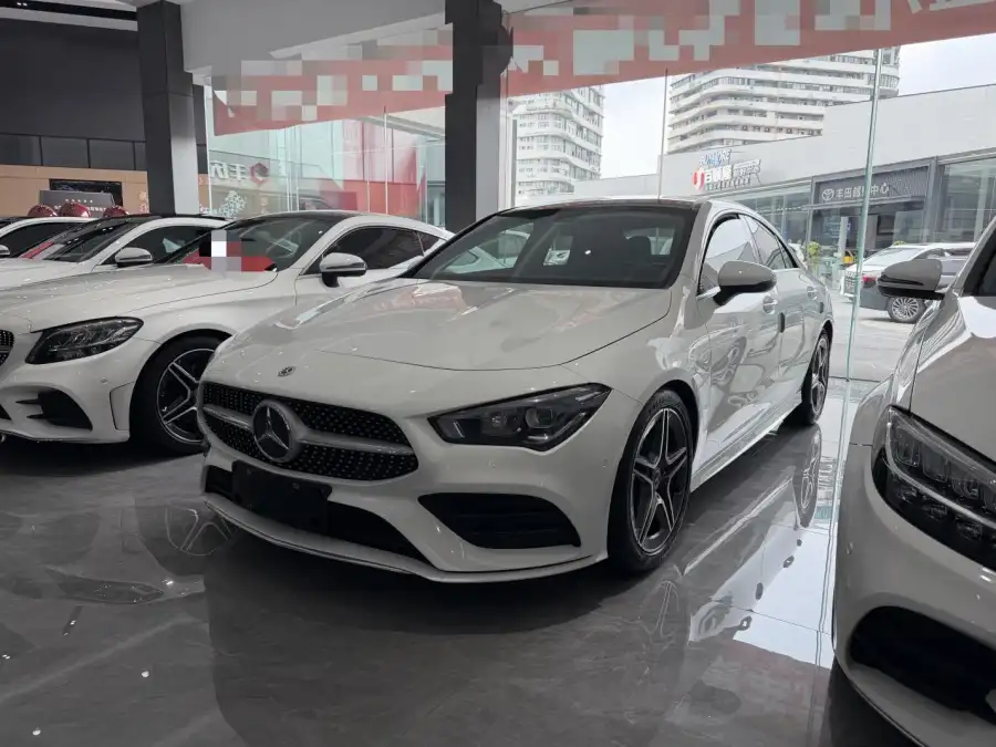 Mercedes-Benz CLA (Import) CLA 200